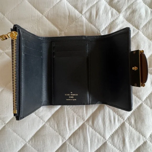 Louis Vuitton Brown Monogram Wallet - Picture 6 of 8